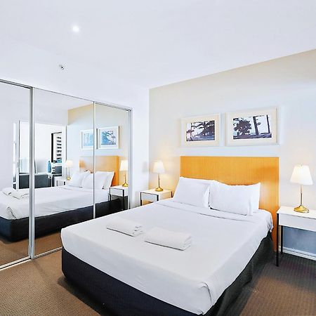 H Luxury Residence Apartments - Holiday Paradise Голд-Кост Номер фото