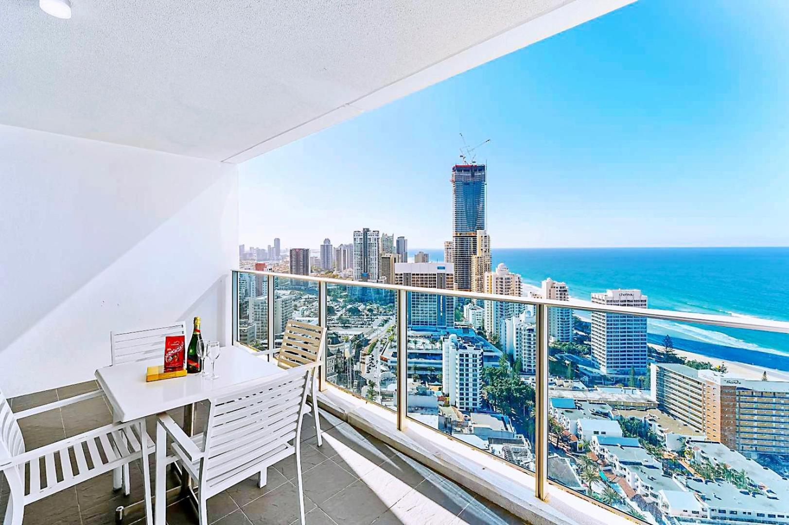 H Luxury Residence Apartments - Holiday Paradise Голд-Кост Номер фото